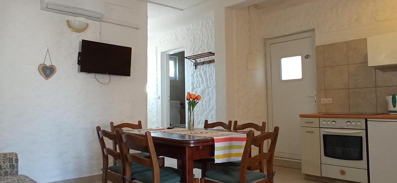 Vila Kula Aparthotel Nin Luaran gambar